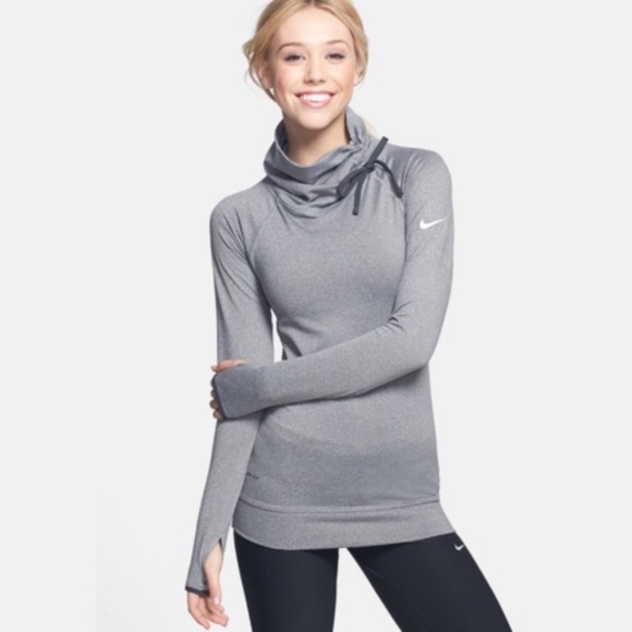 Nike women's pro hyperwarm mock Clearance